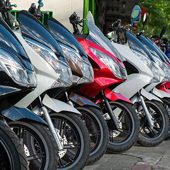 Motocicletas y Accesorios